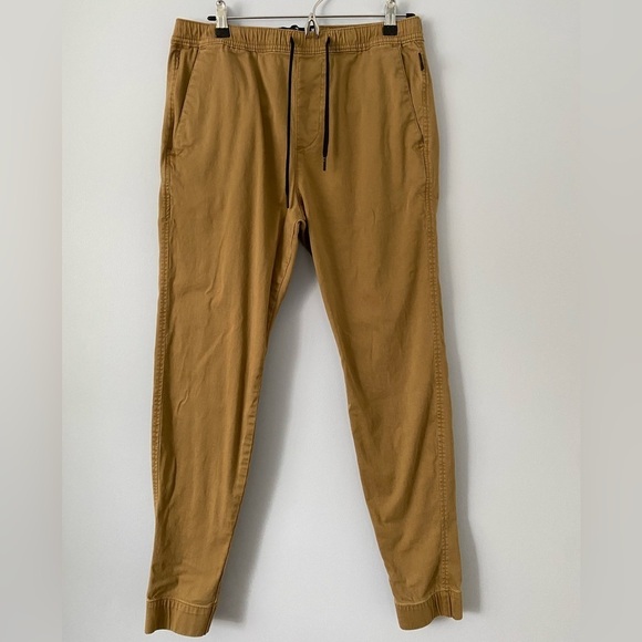 Hollister Pants Mens Size Medium Tall Jogger Advanced Stretch Beige Tan Khaki - Picture 1 of 11